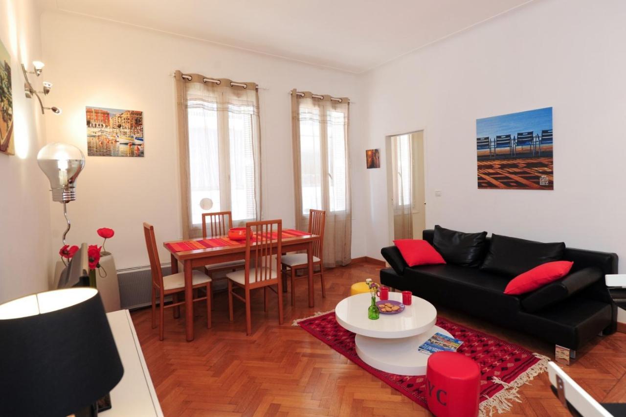 Le Savoy Palace - Five Stars Holiday House Nisa Exterior foto