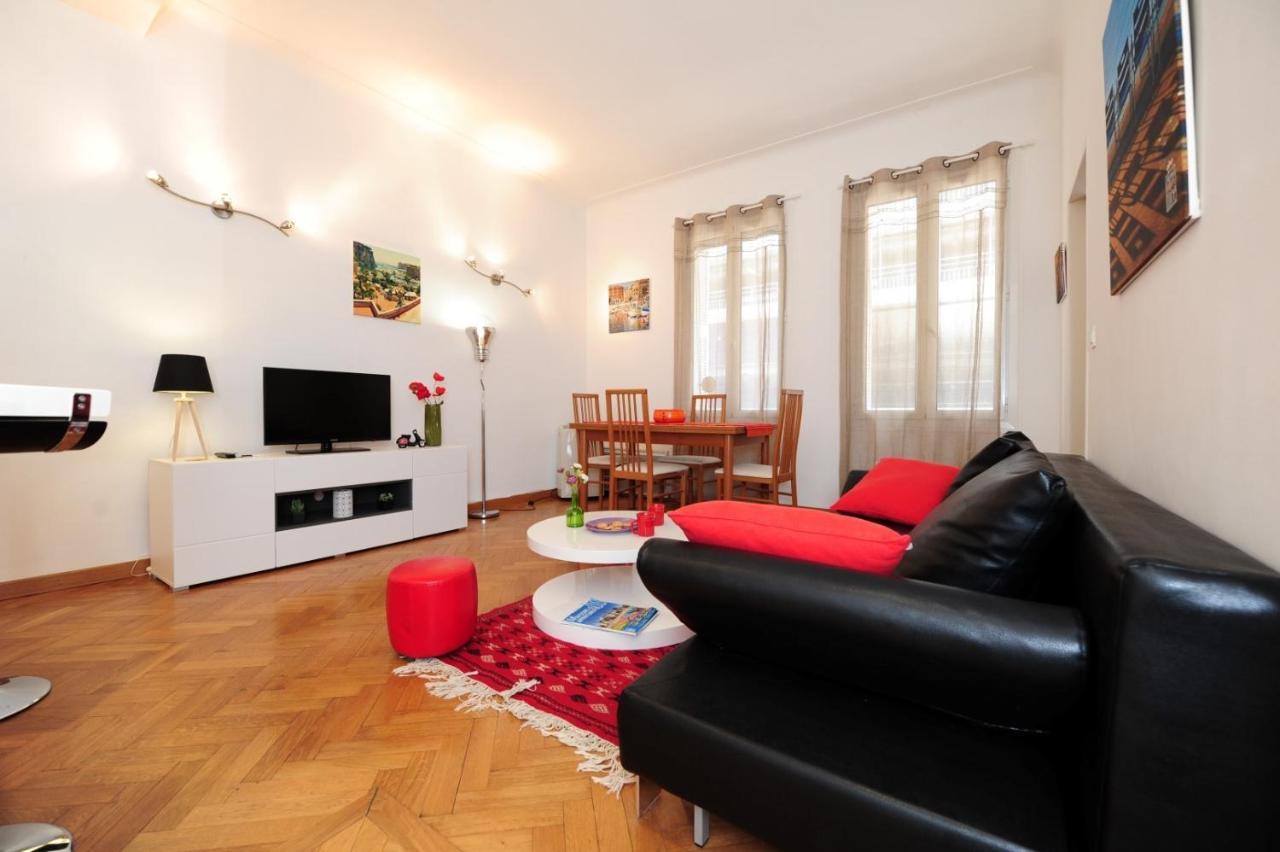 Le Savoy Palace - Five Stars Holiday House Nisa Exterior foto